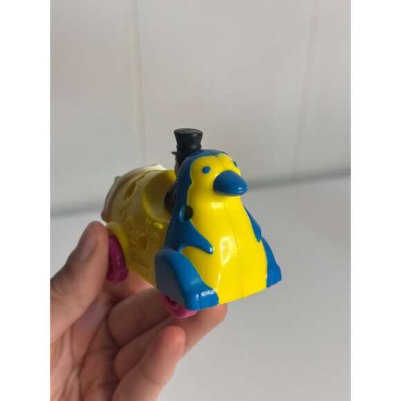 VTG 1991 Batman Returns Penguin Car McDonald's Happy Meal Toy – Rare Collectible - Picture 6 of 7